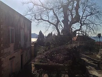 Πανσιόν Mozara Trsteno