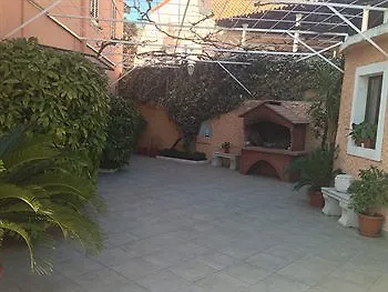 Mozara Guest house 3*